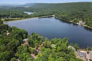 323 Navaho Dr, Hazle Township, PA 18202 - Photo 43