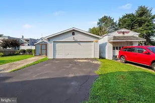 104 Lawrence St, Wilkes Barre, PA 18702 - Photo 5