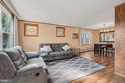 104 Lawrence Street, Wilkes Barre, PA 18702 - Photo 3