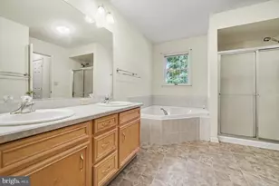 44 Teaberry Dr, Drums, PA 18222 - Photo 15