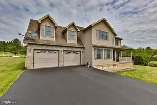 42 Louis Cir, Drums, PA 18222 - Photo 5