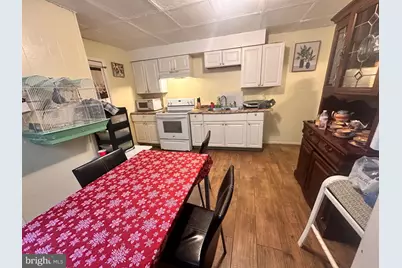 417 W Broad Street, Hazleton, PA 07849 - Photo 5