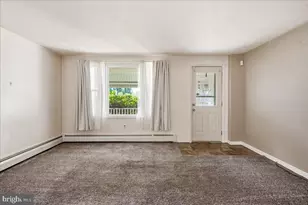 56 Prospect St, Wilkes-Barre, PA 18706 - Photo 9