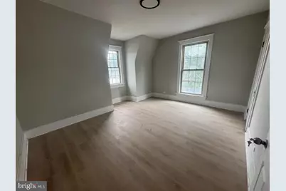 15 South Welles Avenue #2, Kingston, PA 18704 - Photo 1