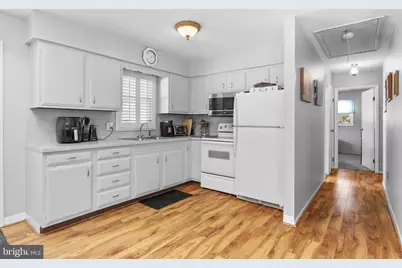 107 Stonecrest Drive, Moosic, PA 18507 - Photo 13