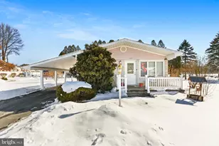 107 Stonecrest Dr, Moosic, PA 18507 - Photo 37