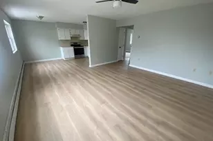 130 Mortimer St, Dunmore, PA 18512 - Photo 3