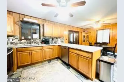 72 East Creekview Dr, Gouldsboro, PA 18424 - Photo 3