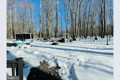 72 East Creekview Dr, Gouldsboro, PA 18424 - Photo 37