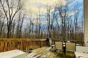 19 Livingston Ln, Gouldsboro, PA 18424 - Photo 25