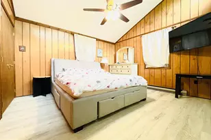 72 Creek View Dr E, Gouldsboro, PA 18424 - Photo 11