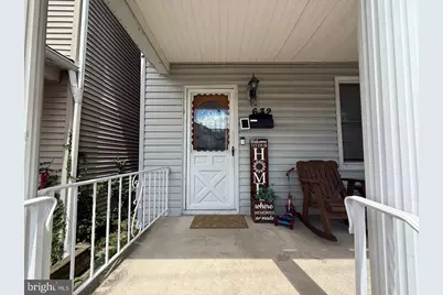632 E Lackawanna Ave, Olyphant, PA 18447 - Photo 3