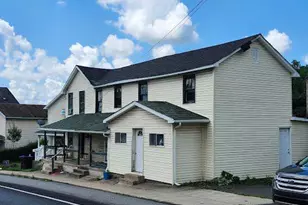 741 Main St, Carbondale, PA 18407 - Photo 3