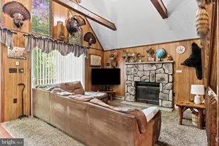 23 Floral Dr, Gouldsboro, PA 18424 - Photo 11