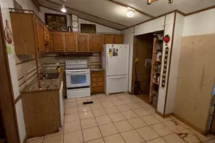 591 Old River Rd, Gouldsboro, PA 18424 - Photo 3