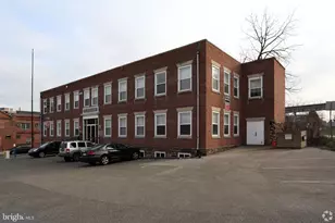 424 W 4th St, Bridgeport, PA 19405 - Photo 1