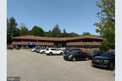 8101 Washington Lane #220, Wyncote, PA 19095 - Photo 3