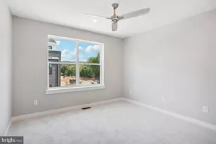 920 Riverplace Dr, Conshohocken, PA 19428 - Photo 17