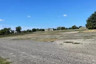 1600 Potshop Rd, Eagleville, PA 19403 - Photo 17