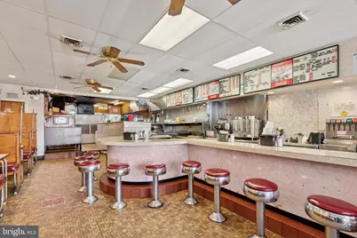 414 E Main Street, Norristown, PA 19401 - Photo 5