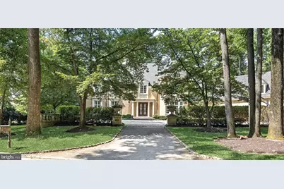726 John Barry Drive, Bryn Mawr, PA 19010 - Photo 1