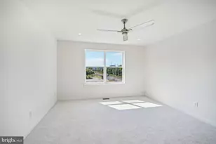 919 Riverplace Dr, Conshohocken, PA 19428 - Photo 17