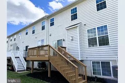 317 Fairfield Circle S, Royersford, PA 19468 - Photo 3