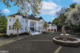 832 Paradise Dr, Ambler, PA 19002 - Photo 9