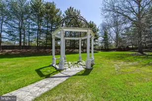 832 Paradise Dr, Ambler, PA 19002 - Photo 29