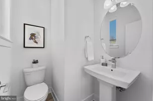 954 Riverplace Dr, Conshohocken, PA 19428 - Photo 15