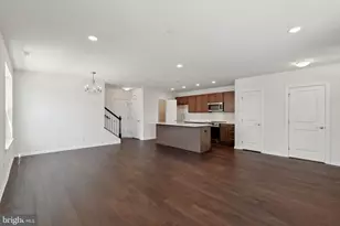 1854 Arbor Pl Dr, Norristown, PA 19401 - Photo 9