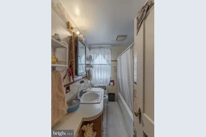 909 Noble Street, Norristown, PA 19401 - Photo 17