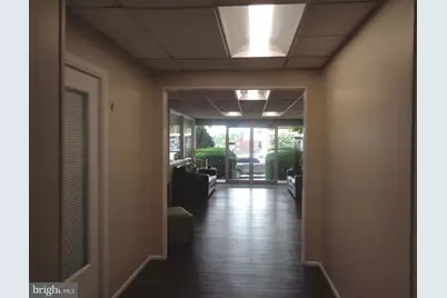 449 Hamilton Street #5, Norristown, PA 19401 - Photo 5