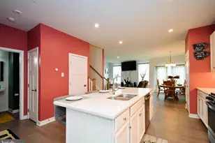 8043 Milltown Cir, Cheltenham, PA 19012 - Photo 11