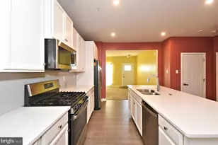 8043 Milltown Cir, Cheltenham, PA 19012 - Photo 11