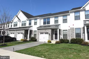 8043 Milltown Cir, Cheltenham, PA 19012 - Photo 3