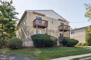 713 Willow St, Lansdale, PA 19446 - Photo 3