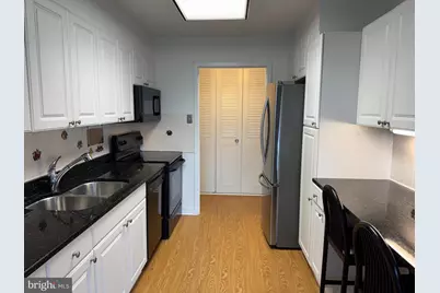 1001 City Avenue #ED715, Wynnewood, PA 19096 - Photo 23