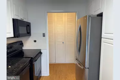 1001 City Avenue #ED715, Wynnewood, PA 19096 - Photo 25