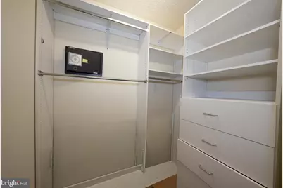 1001 City Avenue #EE-1026, Wynnewood, PA 19096 - Photo 27