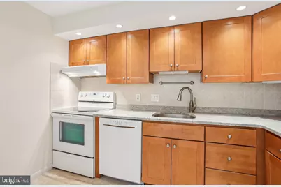 10306 Valley Forge Circle #306, King of Prussia, PA 19406 - Photo 11