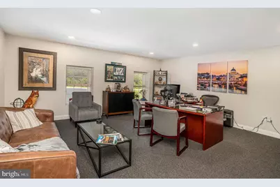 3238 W Germantown Pike, Norristown, PA 19403 - Photo 17