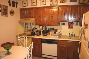 10514 Valley Forge Cir, King of Prussia, PA 19406 - Photo 15