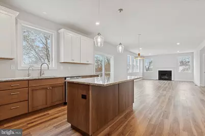 2803 N Charlotte Street, Gilbertsville, PA 19525 - Photo 5