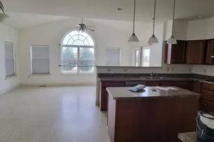 1074 Grayson Dr, Souderton, PA 18964 - Photo 3