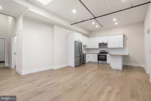 30 W Broad St, Souderton, PA 18964 - Photo 17