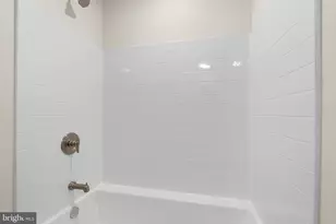 30 W Broad St, Souderton, PA 18964 - Photo 21