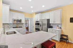 426 Primrose Dr, Upper Gwynedd, PA 19446 - Photo 5