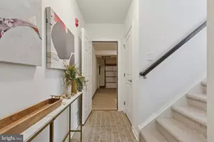 251 Chapel Ct, Norristown, PA 19401 - Photo 23