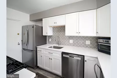 40 Old Lancaster Road #605, Merion Station, PA 19066 - Photo 5